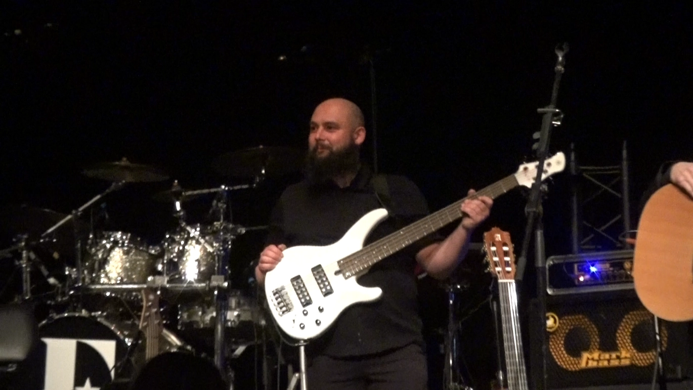 D'Une Ombre à l'Autre en concert, Tribute Cabrel