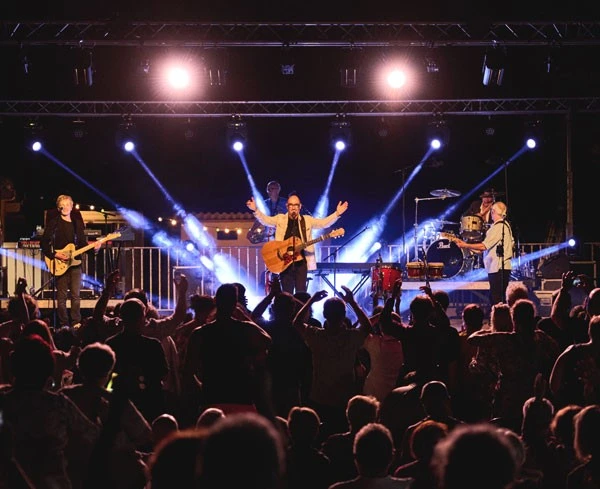 En Passant 100% Goldman en concert, Tribute Jean-Jacques Goldman